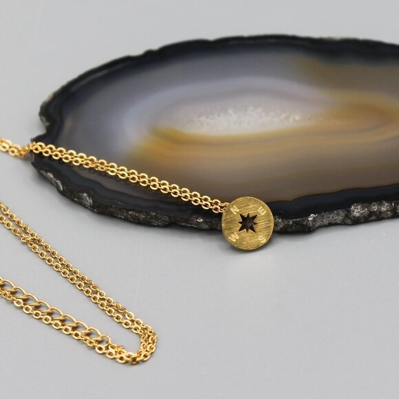 Jewelry necklace pendant with chain compass travel adventure gold tone fashion - Picture 4 of 8